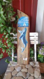 Wal mit Segelboot 2024